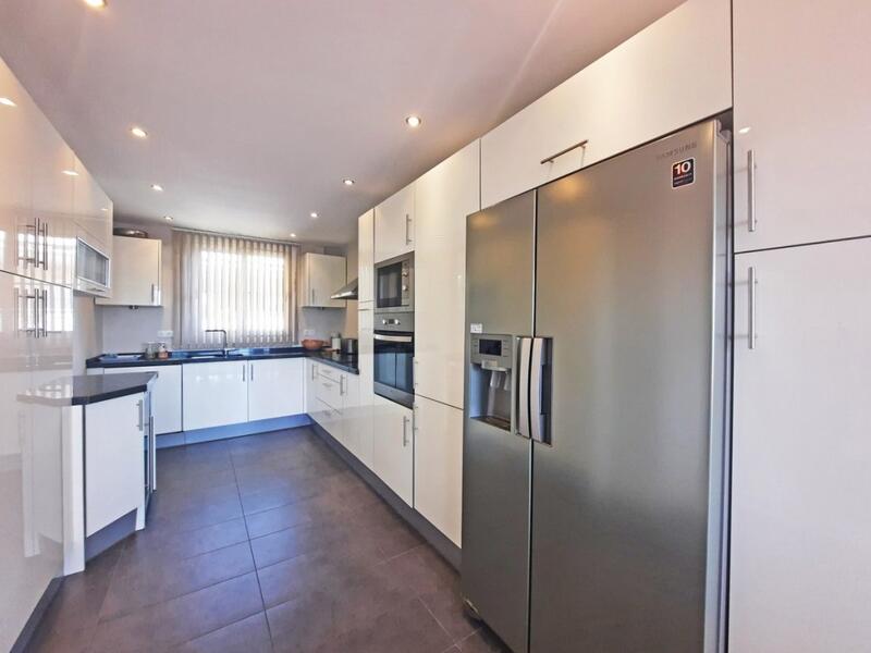 4 chambre Appartement à vendre