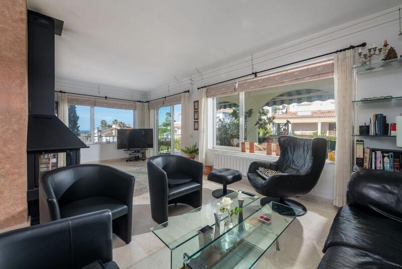 4 Cuarto Villa en venta