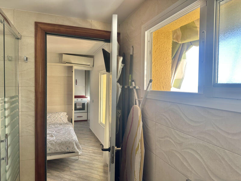 1 bedroom Apartment for sale