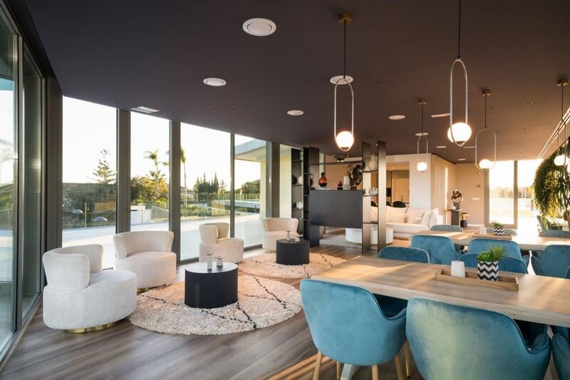 4 Schlafzimmer Stadthaus zu verkaufen