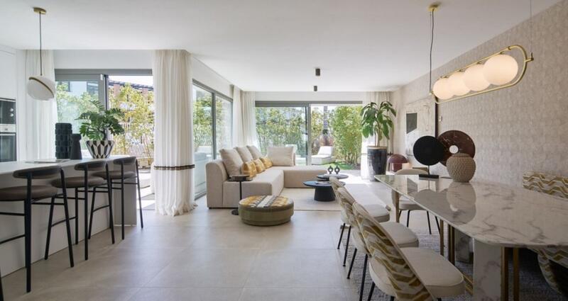 4 Schlafzimmer Stadthaus zu verkaufen
