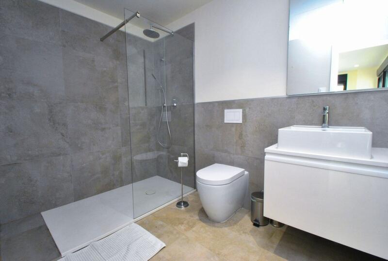 4 Cuarto Adosado en venta