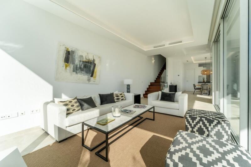 4 Cuarto Villa en venta