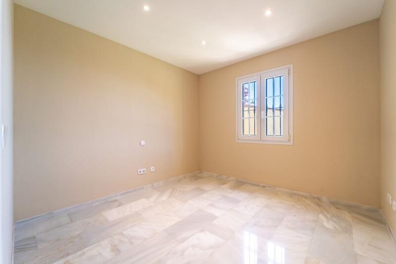 5 bedroom Villa for sale