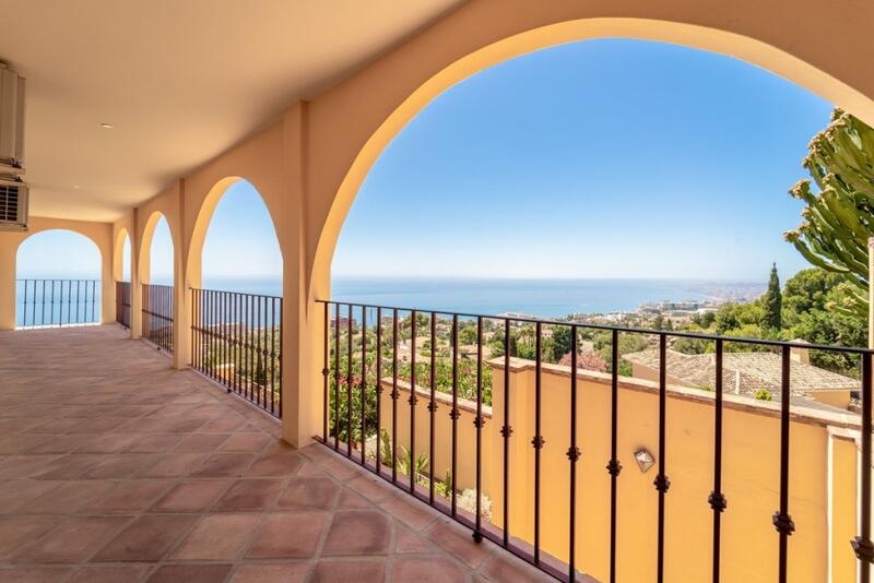 Villa à vendre dans Benalmadena, Málaga