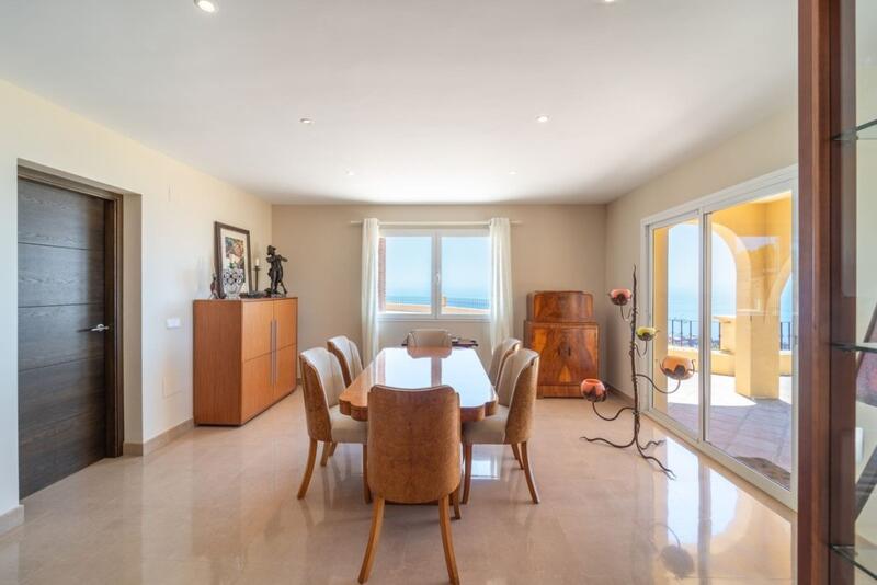 4 bedroom Villa for sale
