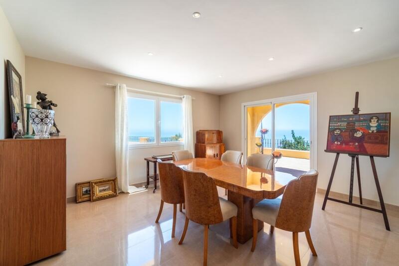 4 bedroom Villa for sale