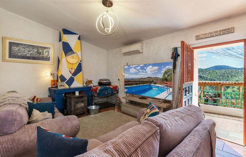 4 bedroom Country House for sale