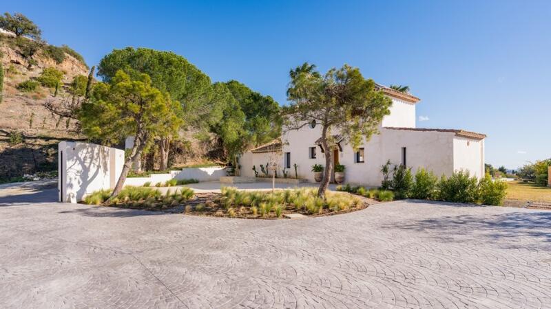 6 Cuarto Villa en venta