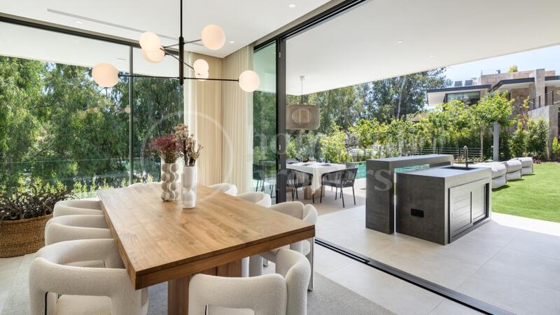 6 Cuarto Villa en venta