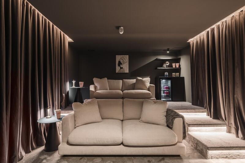 4 bedroom Townhouse for sale