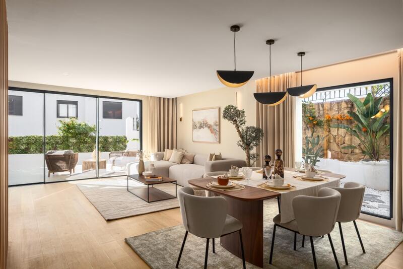 4 bedroom Townhouse for sale
