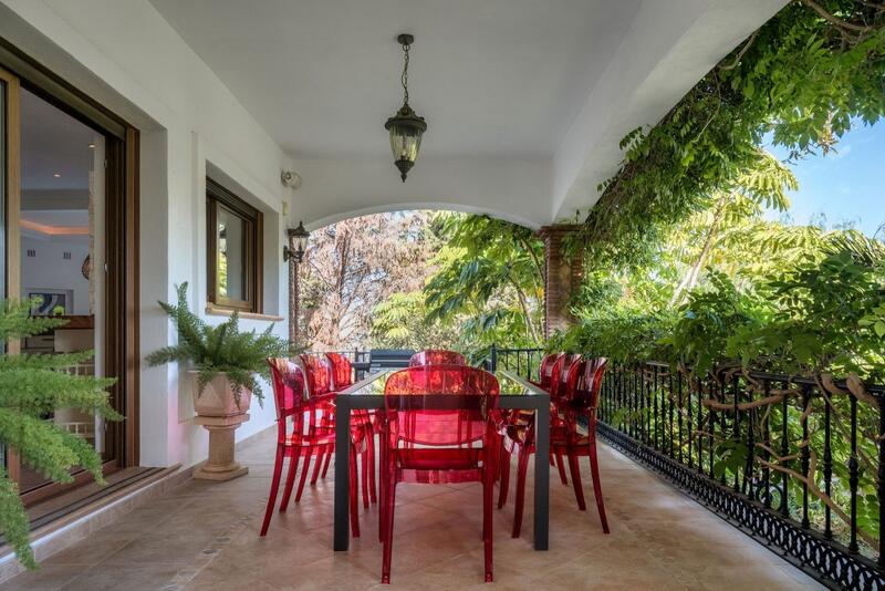 6 Cuarto Villa en venta