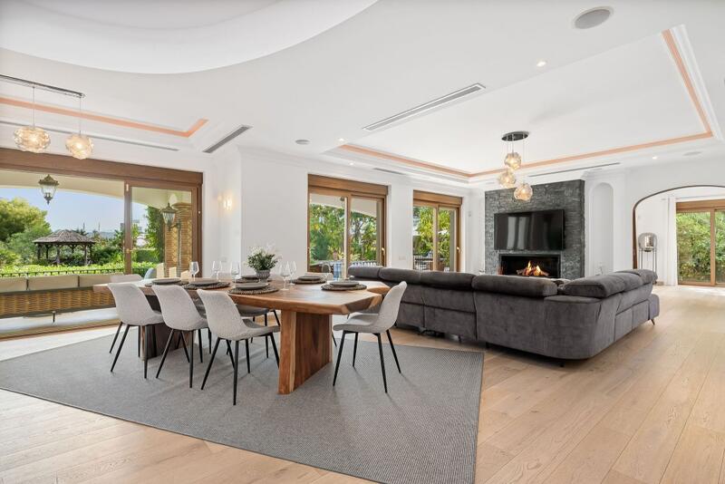 6 Cuarto Villa en venta