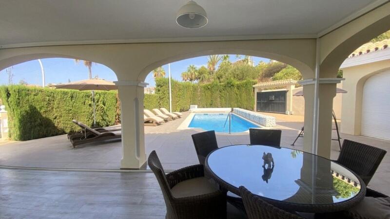 3 Cuarto Villa en venta