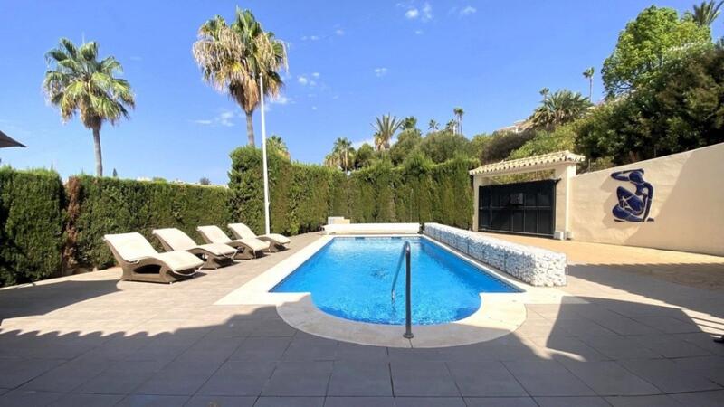 3 Cuarto Villa en venta