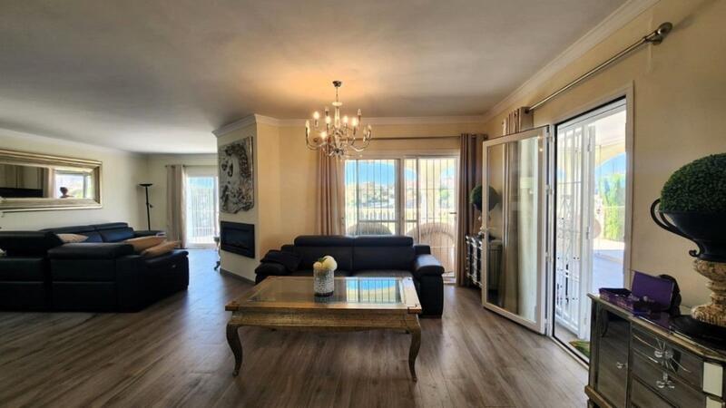 3 Cuarto Villa en venta