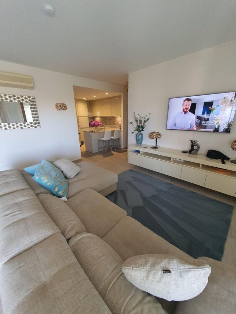 3 bedroom Apartment for sale