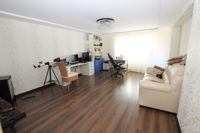 4 Schlafzimmer Villa zu verkaufen