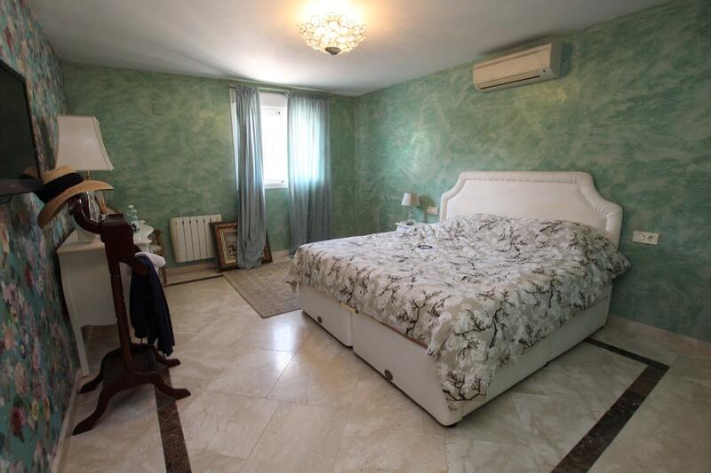 4 Schlafzimmer Villa zu verkaufen