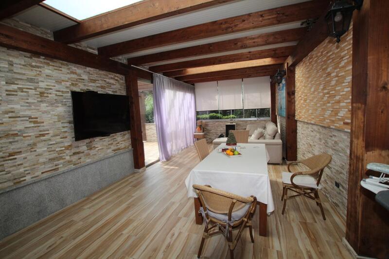 4 Schlafzimmer Villa zu verkaufen