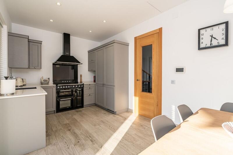 4 Schlafzimmer Villa zu verkaufen