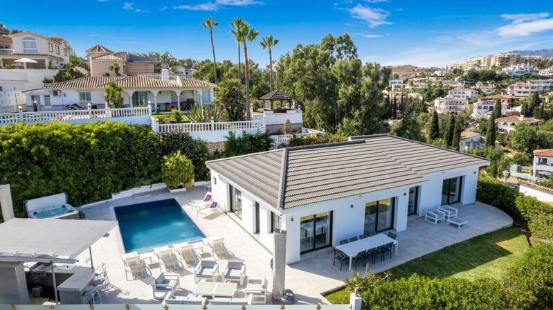 5 bedroom Villa for sale