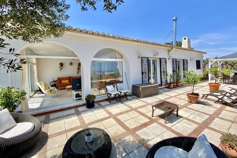 4 chambre Auberge à vendre