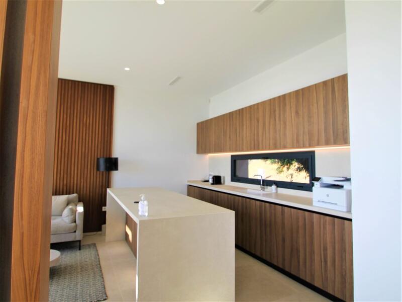 4 bedroom Villa for sale