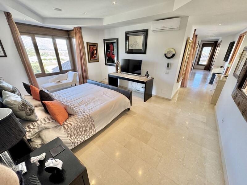 5 chambre Villa à vendre