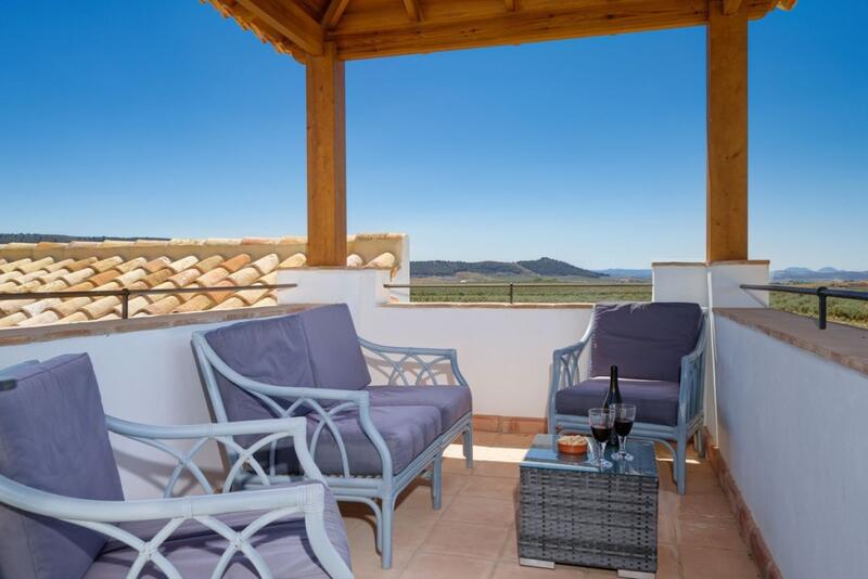5 bedroom Country House for sale