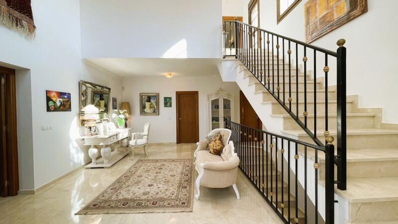4 bedroom Villa for sale