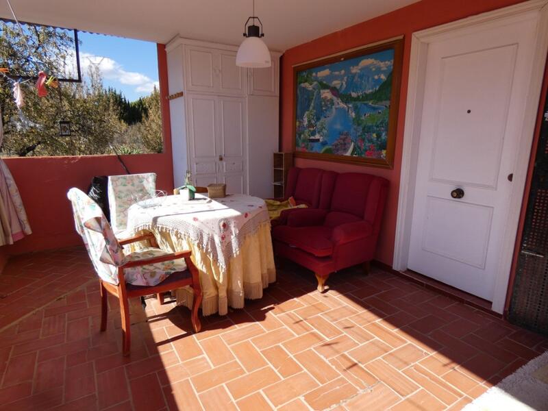 5 bedroom Country House for sale