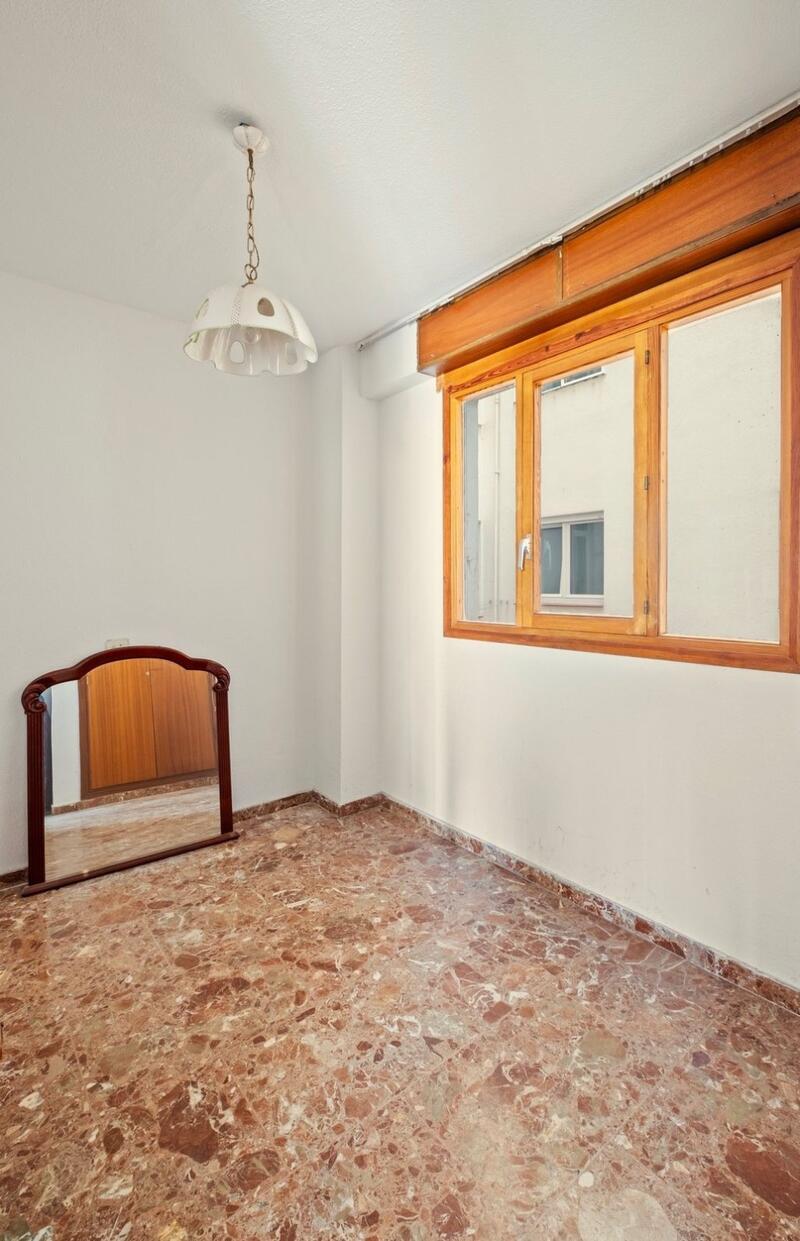 4 slaapkamer Appartement Te koop