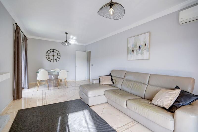 2 slaapkamer Appartement Te koop