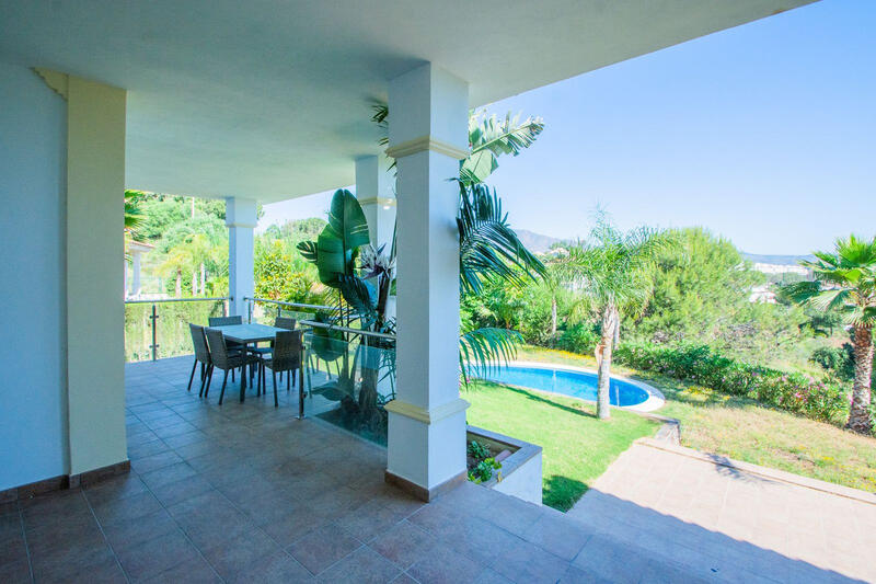 5 bedroom Villa for sale